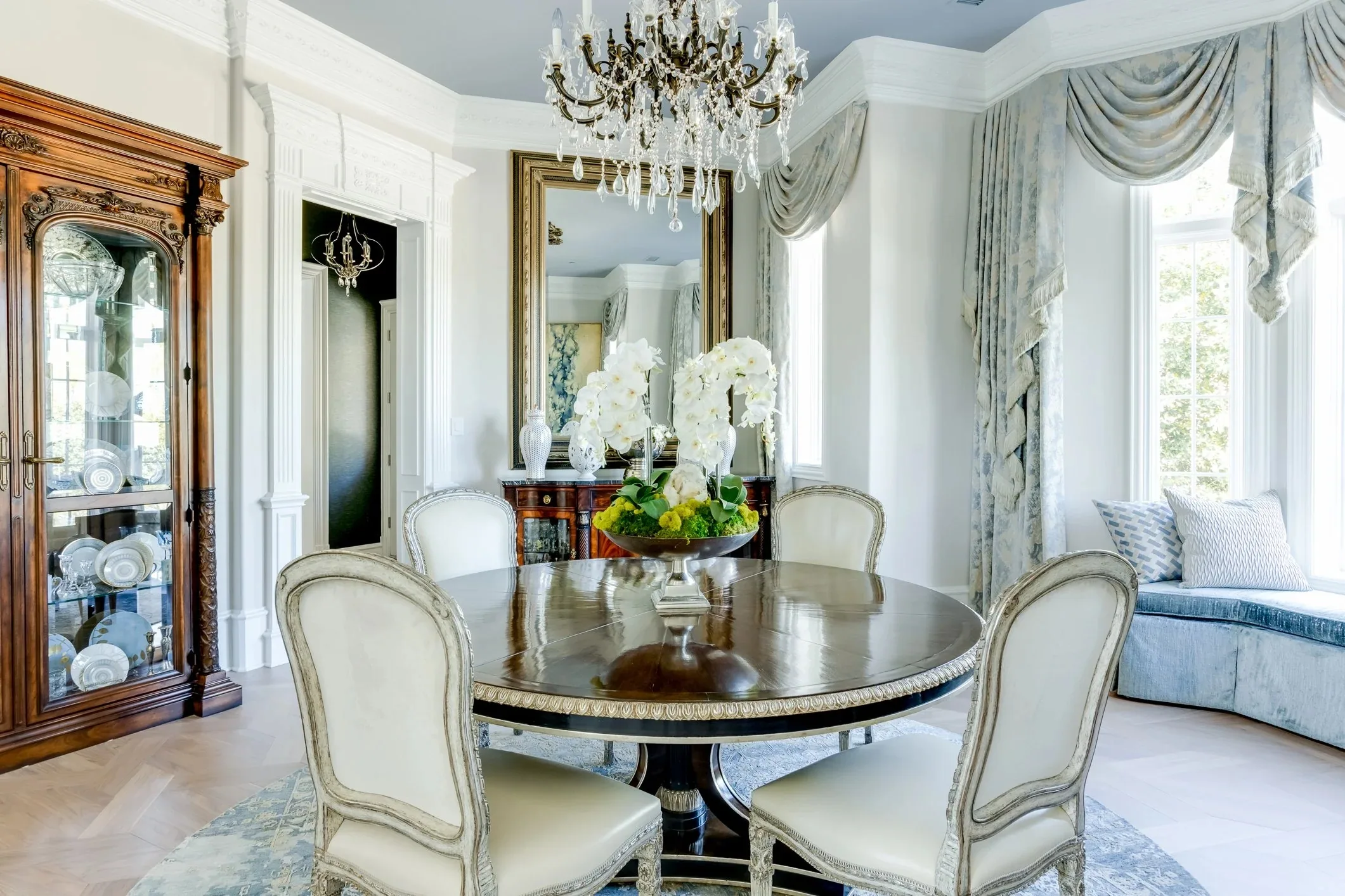Interior of a custom home toward the ceiling detail, with the space empty at Shepherd’s Glen