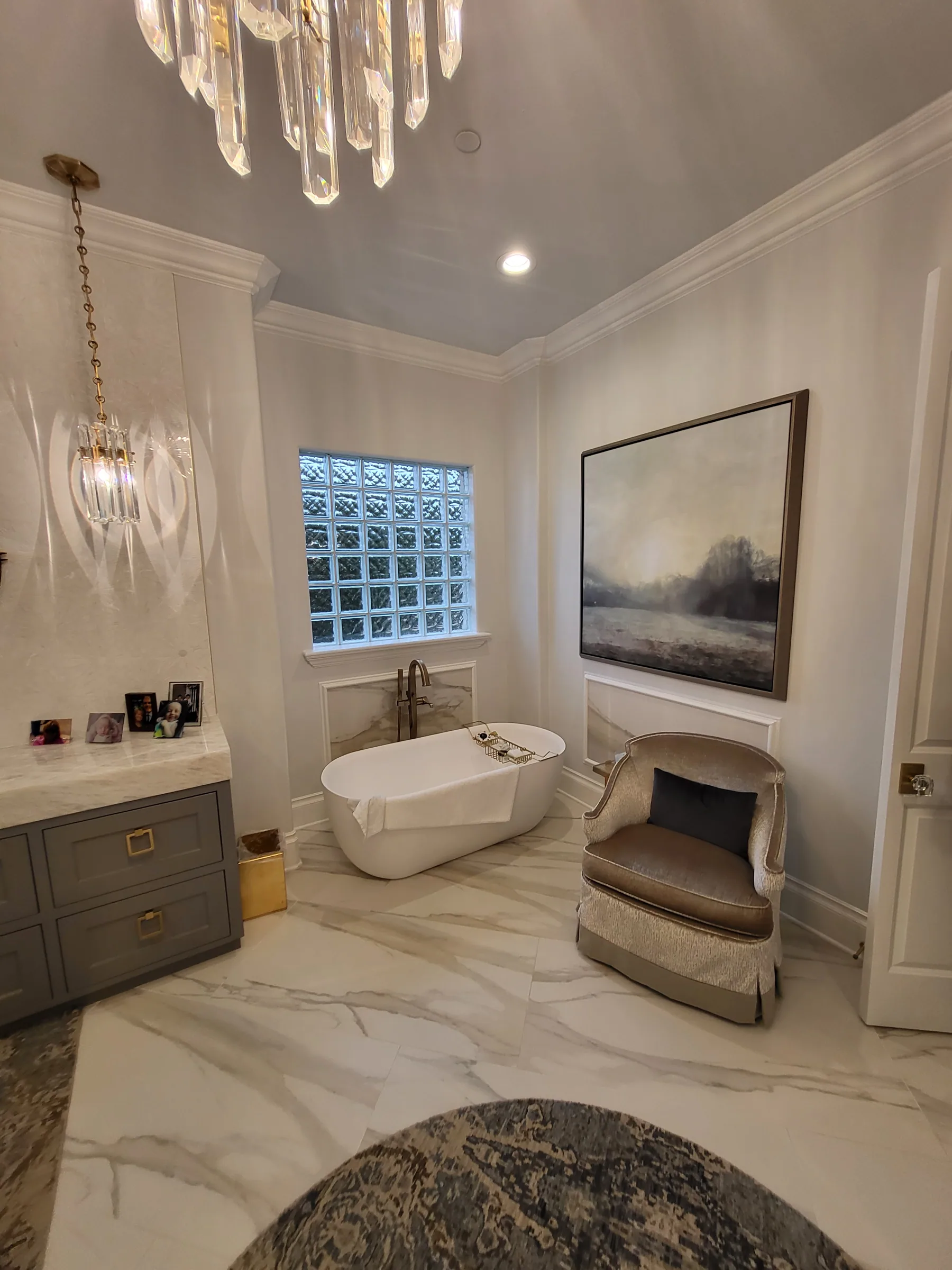 Interior of a custom home toward the ceiling detail, from a second position on the Shepherd’s Glen remodel